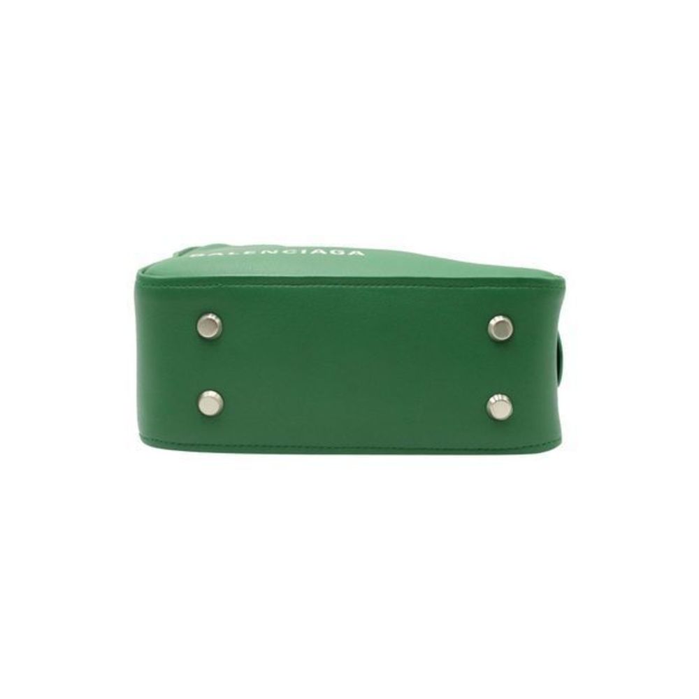 BALENCIAGA Triangle Duffle S Bag in Green Calfskin Leather - Picture 4 of 10